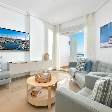 Charming Beachfront In Marina Apartman Estepona