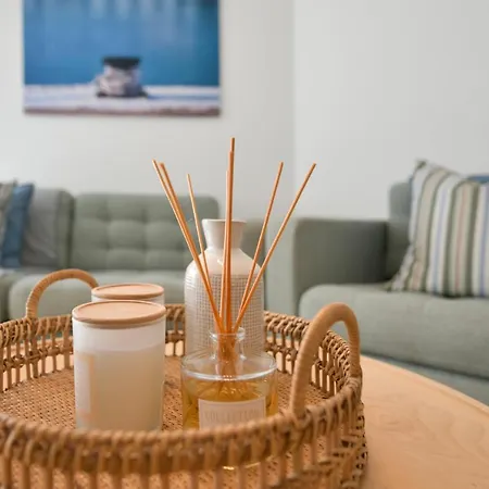 Charming Beachfront In Marina Apartman *