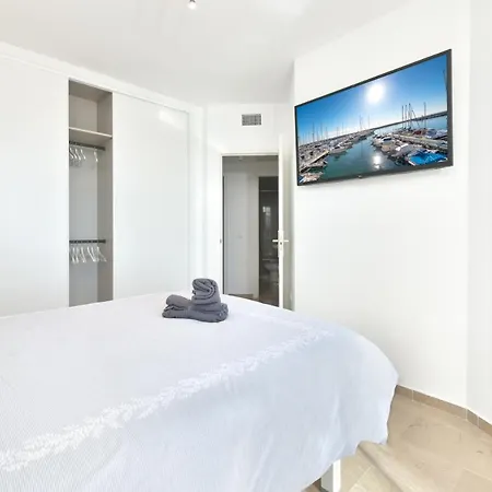 Apartman Charming Beachfront In Marina *